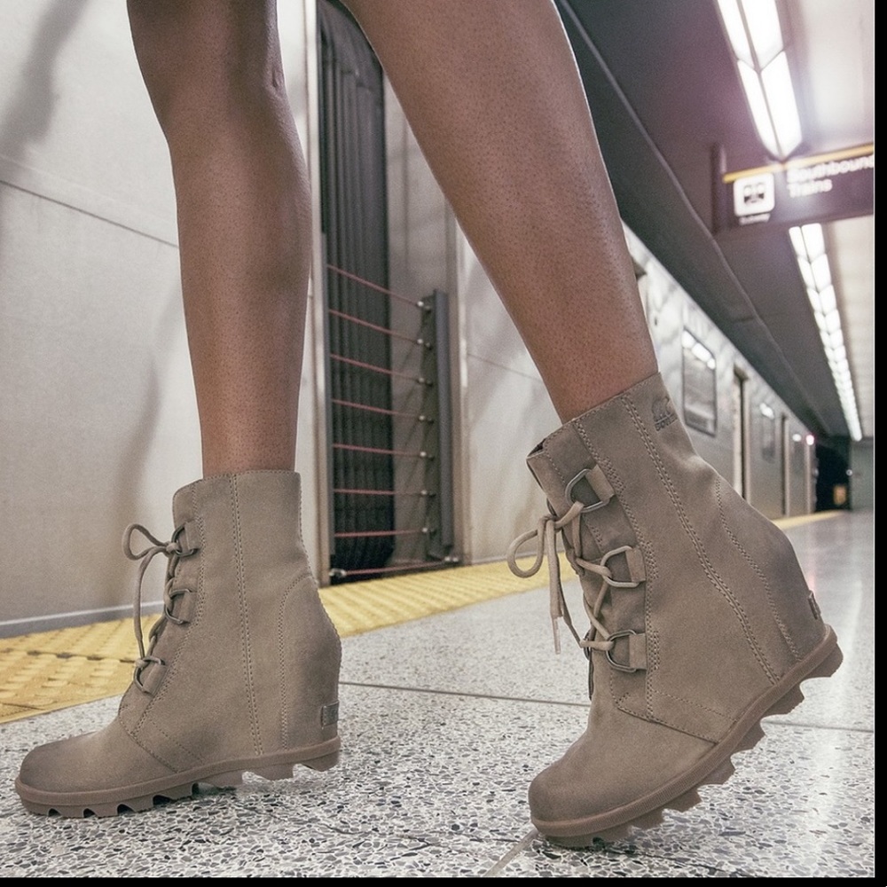 Sorel Joan of Arctic Wedge II Bootie,Ash Brown